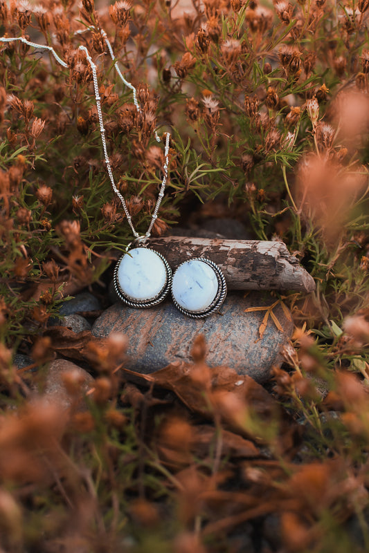 White Buffalo Necklace and Ring set